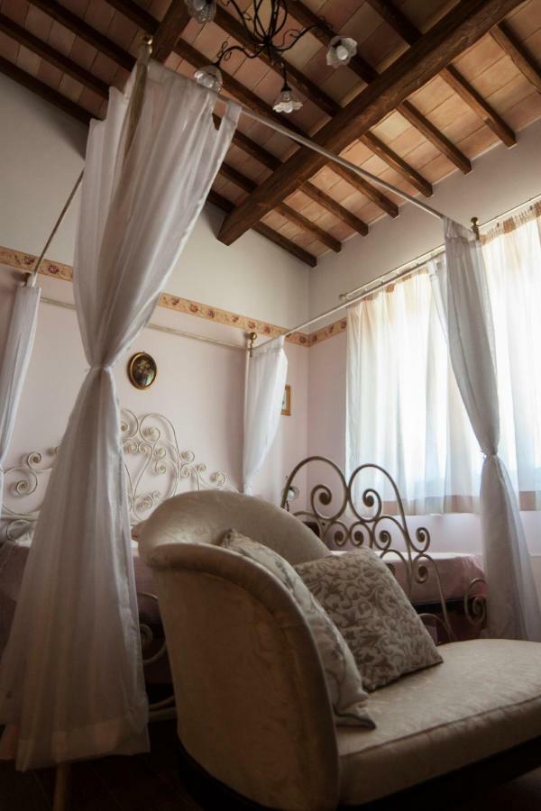 B&B L' Antica Fonte Spinetoli Экстерьер фото