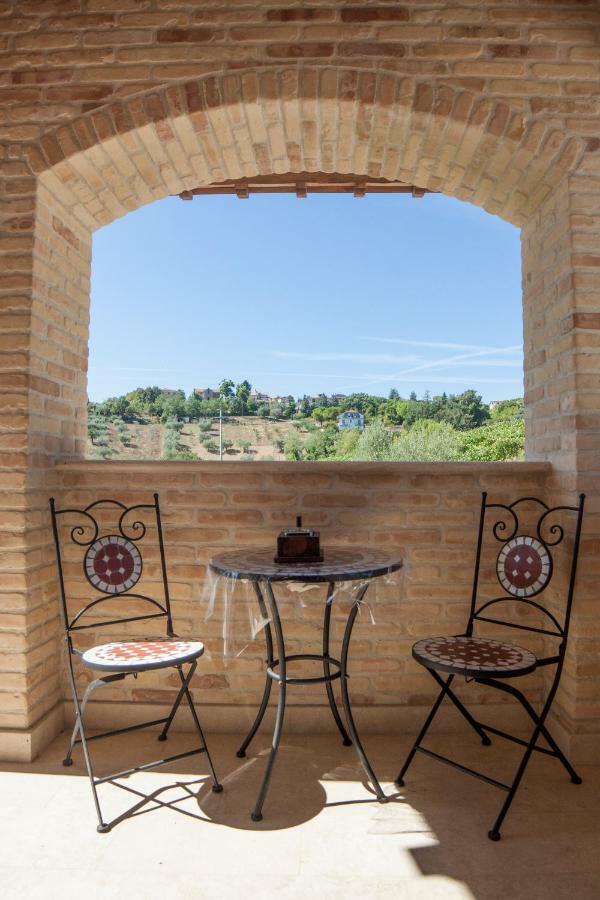 B&B L' Antica Fonte Spinetoli Экстерьер фото